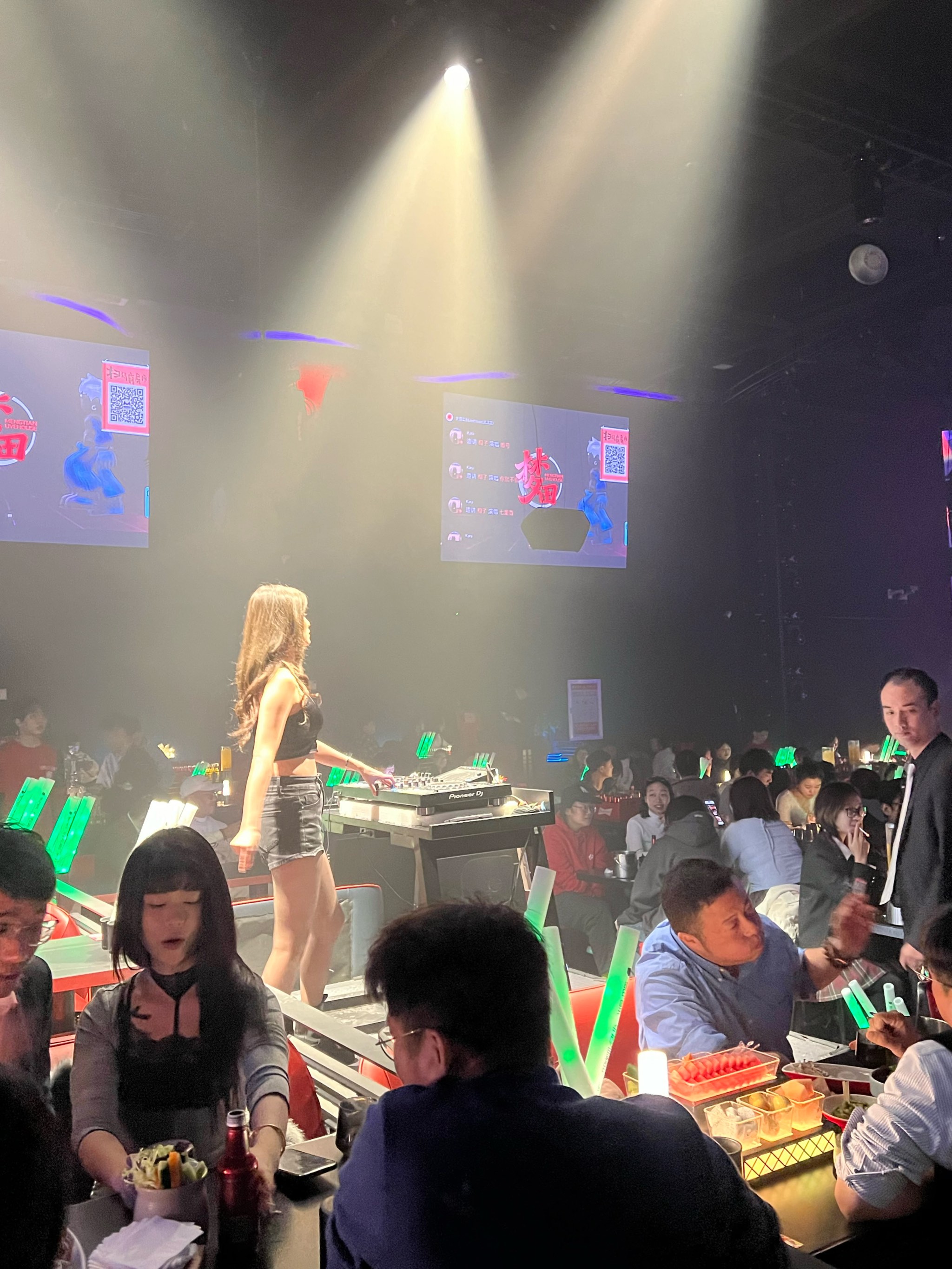 清远商务ktv之妙-清城区小时场ktv预定